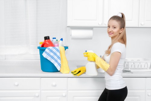 Professional move out cleaning for a W3 flat interior