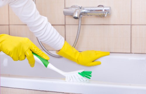 Targeted stain cleaning process for carpets and upholstery in W3
