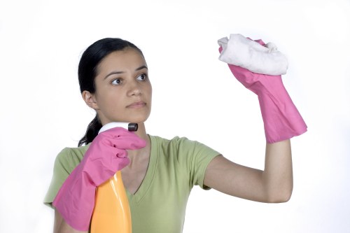 Move out cleaning service for residential and commercial properties in W3